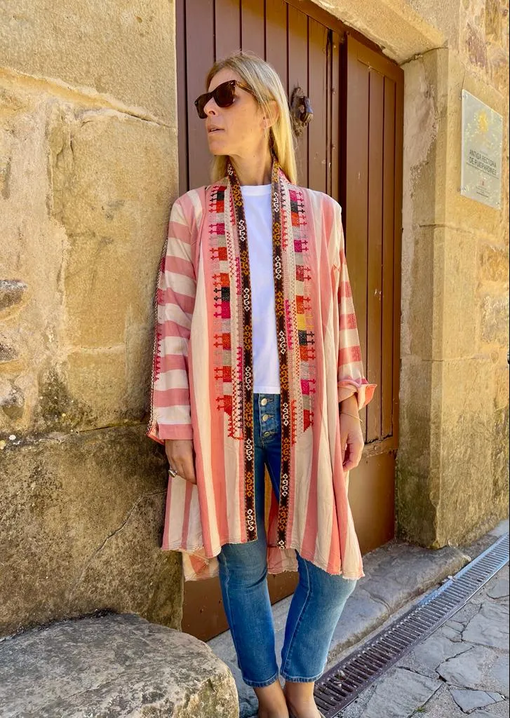 Vintage cotton embroidered kimono