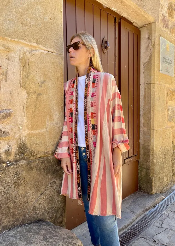 Vintage cotton embroidered kimono