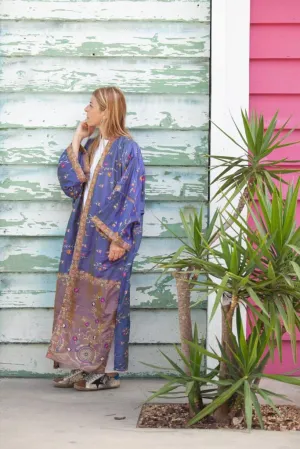 Vintage embroidery silk kimono