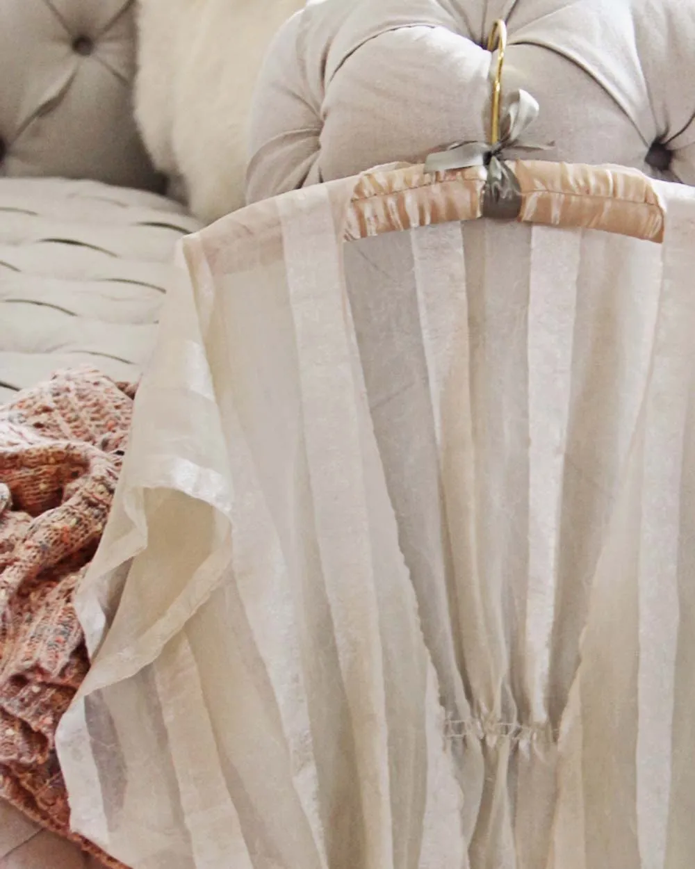 Vintage Flutter Duster
