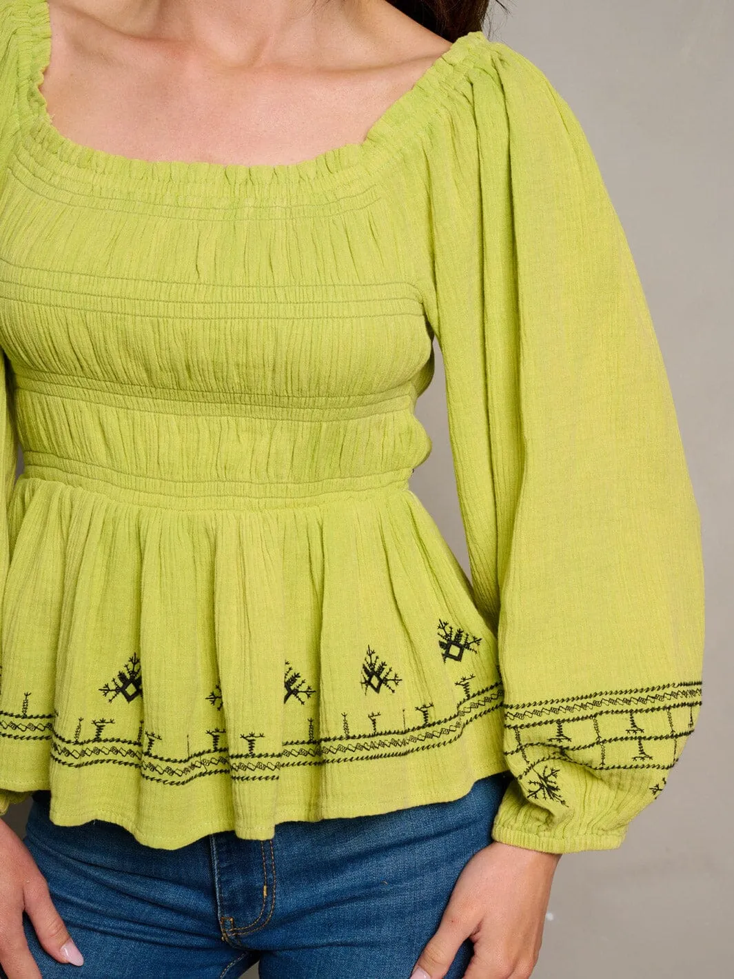 WOMEN'S LONG SLEEVE SQUARE NECK SMOCK TRIM DETAILED BLOUSE TOP