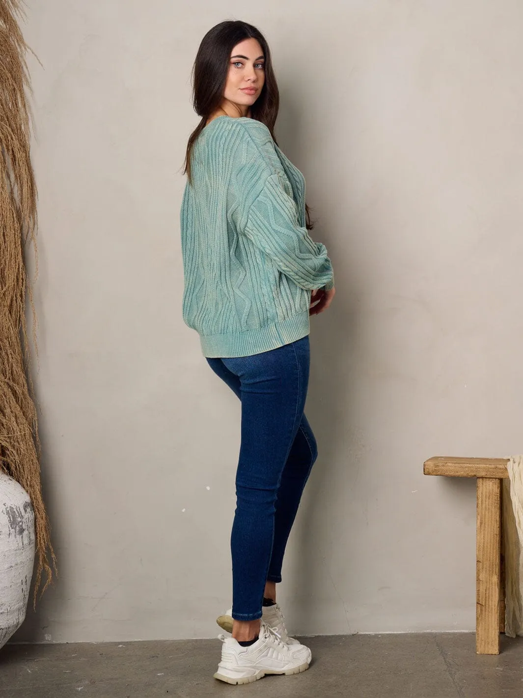 WOMEN'S LONG SLEEVES V-NECK KNIT TOP