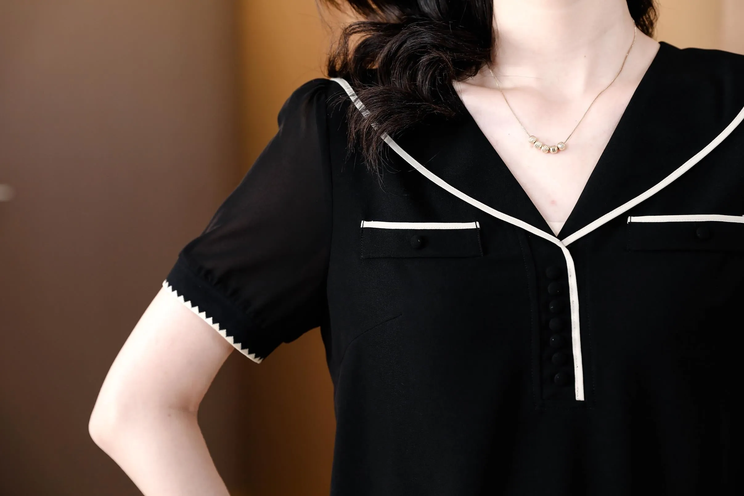 Women's Relaxed-Fit Chiffon Blouse with V-Neck Design
