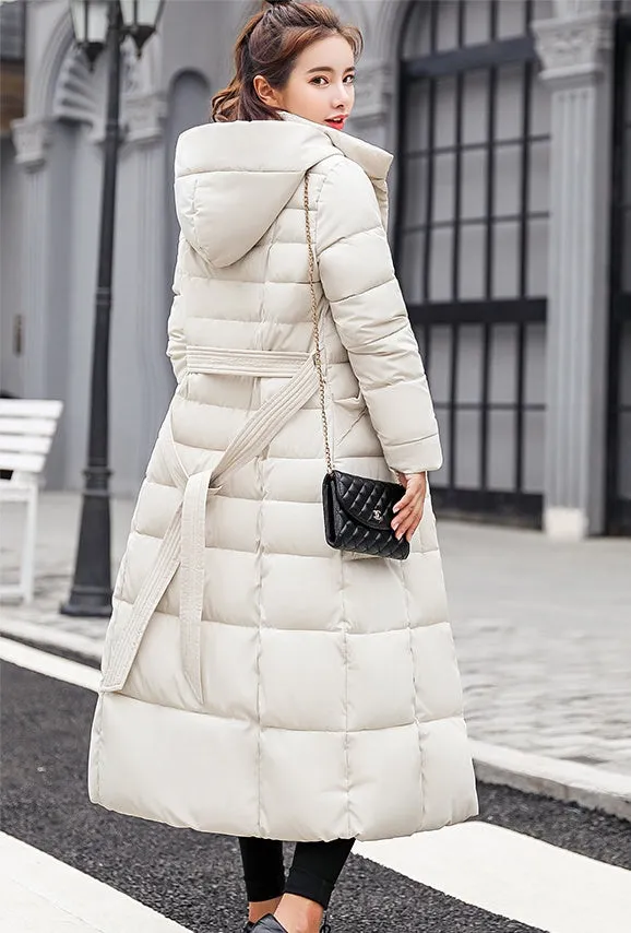 Women's Thickened Quilted Puffer Coat Windproof and Stain-Resistant