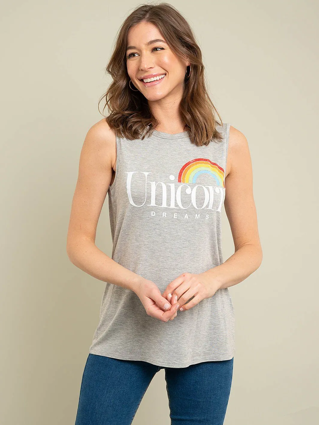 WOMEN'S UNICORN GRAPHIC TOP