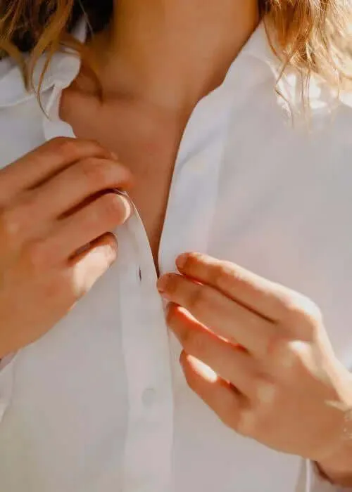 Women's Voyager Shirt White by Tasi Travels