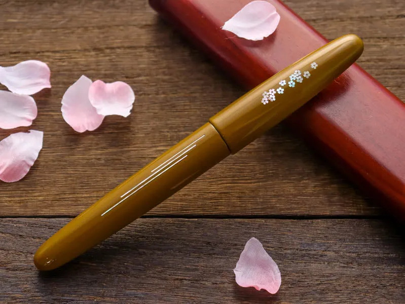 Zogan Sakura River - Urushi Yellow